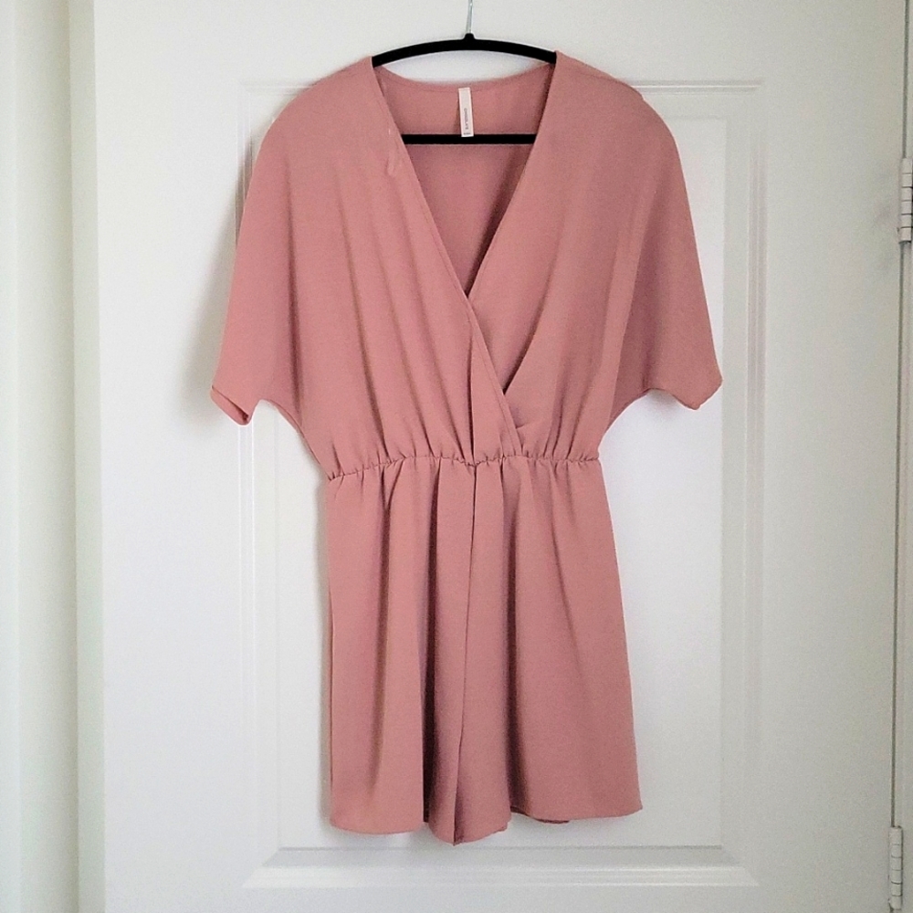 Romper shorts Pink  size small/medium
